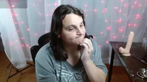 salacious_bunny online show from 12/02/25, 02:23