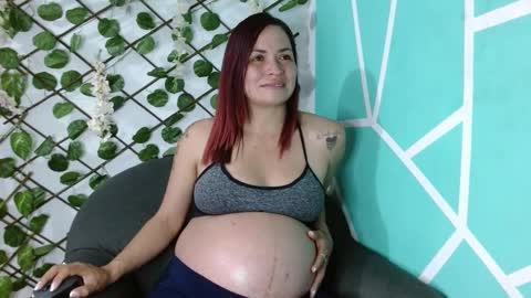 Snapshot of salemhornys chatting on 01/21/25, 02:00 SALEM online show from 01/21/25, 02:00