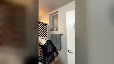 Salem online show from 01/15/26, 03:11