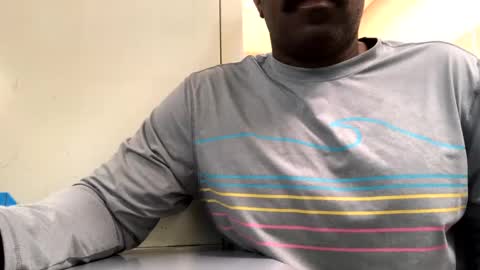 Snapshot of salgozzi chatting on 09/11/25, 11:32 Cum Hanks online show from 09/11/25, 11:32