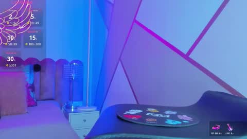 miss Sally online every night from 1am to 8am  Colombia time online show from 03/12/26, 12:11