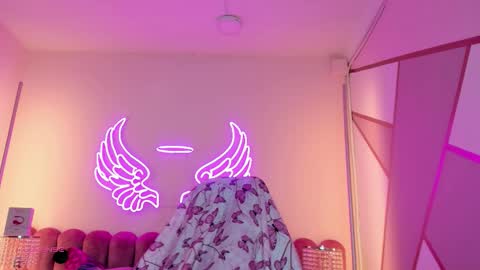 miss Sally online every night from 1am to 8am  Colombia time online show from 03/23/26, 12:53