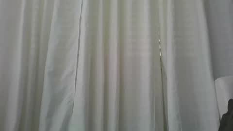 SallyWett online show from 12/17/25, 03:34