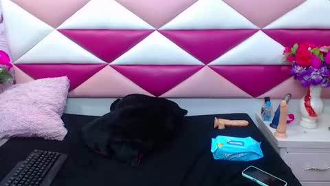 salmasanto online show from 01/07/25, 06:38