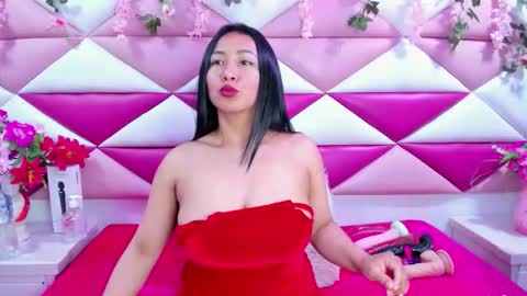 salmasanto online show from 11/08/25, 02:56