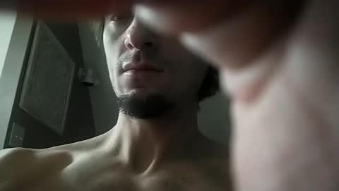 salmonman1305 online show from 12/17/24, 09:17