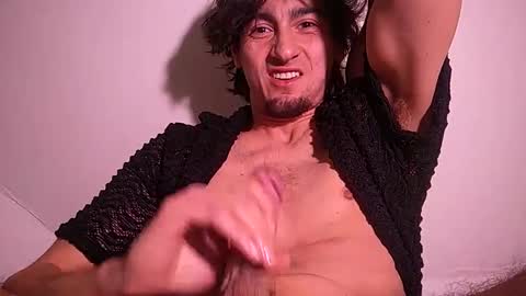 salmonman1305 online show from 02/18/25, 07:21