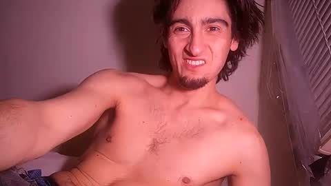 salmonman1305 online show from 03/04/25, 02:49