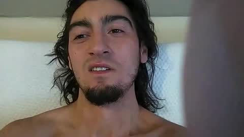 salmonman1305 online show from 11/04/25, 12:04