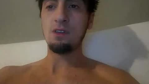 salmonman1305 online show from 12/16/25, 03:44