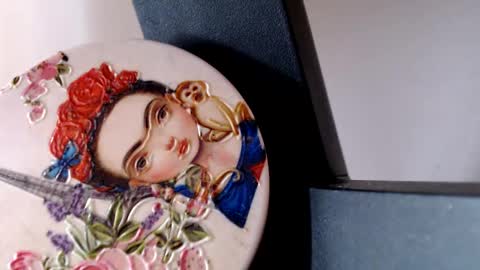 Salome online show from 03/08/25, 05:33