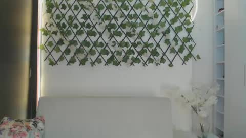 Salome online show from 09/22/25, 12:12