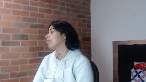   online show from 12/05/25, 04:58