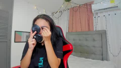 Snapshot of salome_domi chatting on 03/01/25, 08:31 salome online show from 03/01/25, 08:31