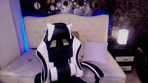 Salome online show from 09/28/25, 09:42