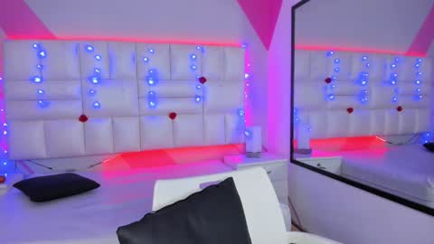 Salome Rose online show from 01/26/25, 05:13