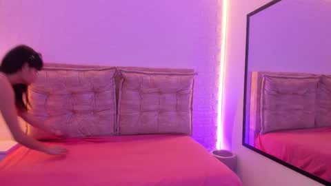 Salome Rose online show from 11/29/25, 12:02