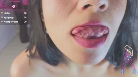 Salome  online show from 11/22/25, 01:26