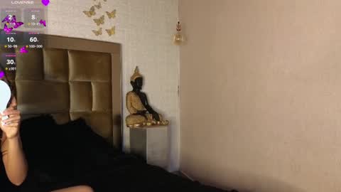 Salome online show from 09/24/25, 12:19