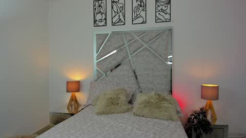 salomedyla online show from 12/03/24, 11:35