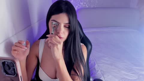 salo online show from 12/18/24, 02:53