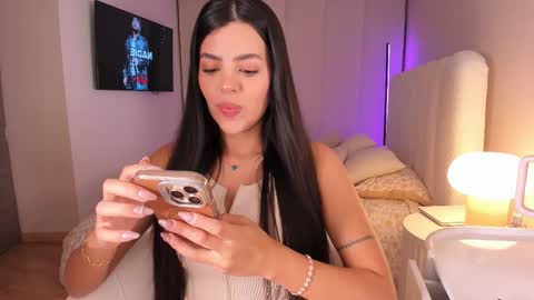 salo online show from 10/01/25, 02:39