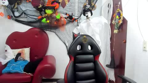 Salomee diazz online show from 11/01/25, 09:06