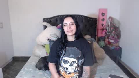 yenny online show from 02/13/26, 04:52