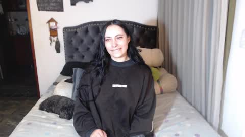 yenny online show from 04/08/26, 03:28