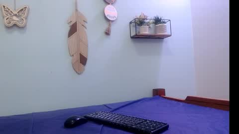 salomesmit666 online show from 01/18/26, 08:12