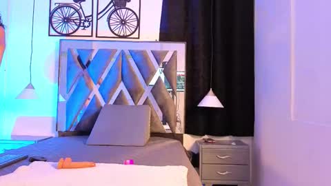 Snapshot of salomewilson chatting on 01/13/26, 07:52 salomewilson online show from 01/13/26, 07:52