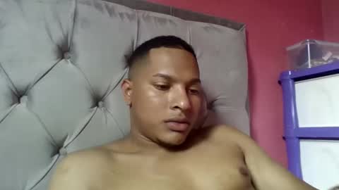 INSTAGRAM luis1pedraza online show from 12/01/24, 05:57