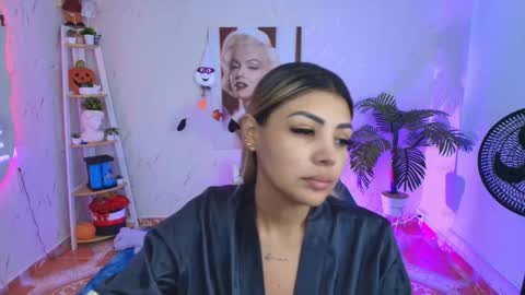 SALOME online show from 11/19/25, 10:59