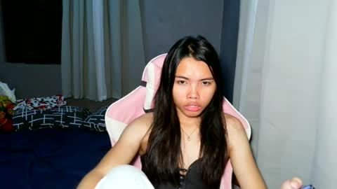 Snapshot of salted_charamel chatting on 06/20/26, 03:26 Marah online show from 06/20/26, 03:26