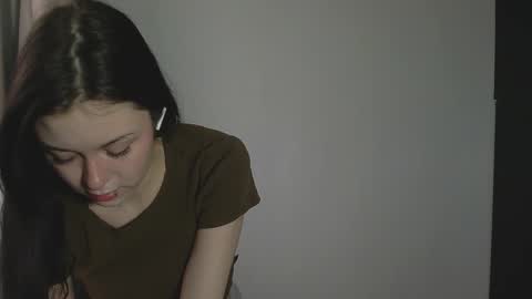 SaltedCaramely online show from 03/26/26, 09:15