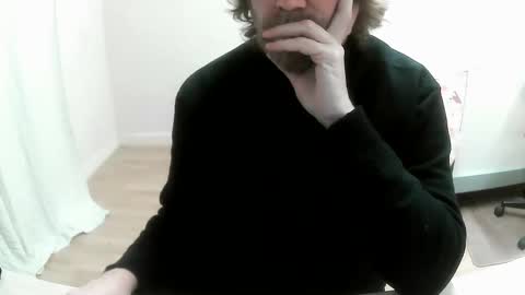 Snapshot of saltimbanquier chatting on 12/03/24, 08:05 Saltimbanquier Salt ou Banquier online show from 12/03/24, 08:05