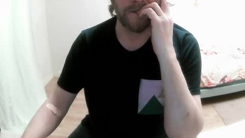 Snapshot of saltimbanquier chatting on 03/11/25, 02:40 Saltimbanquier Salt ou Banquier online show from 03/11/25, 02:40