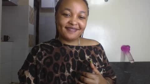 salty_surprise_ online show from 12/02/24, 05:48