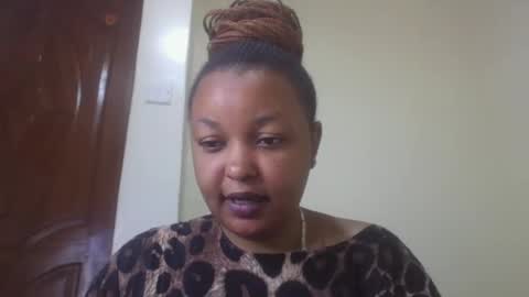 salty_surprise_ online show from 02/18/25, 05:21