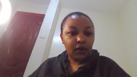 salty_surprise_ online show from 12/16/25, 06:18