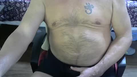 Snapshot of saltydogg chatting on 12/22/25, 12:07 Saltyy online show from 12/22/25, 12:07