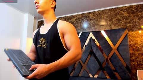 SALVATORE online show from 02/01/25, 11:10