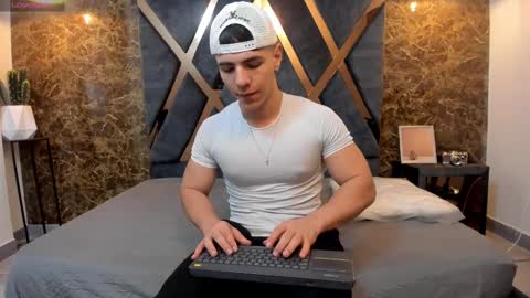 SALVATORE online show from 02/11/25, 11:10