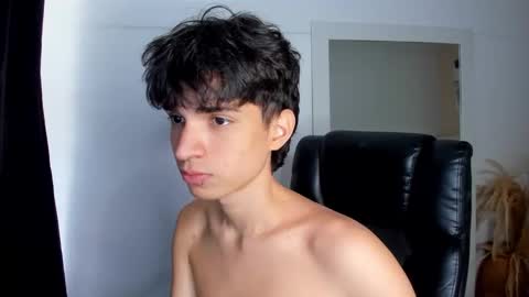 Snapshot of salvatore_monterey chatting on 02/17/26, 03:29 salvatore online show from 02/17/26, 03:29