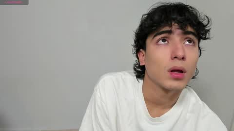 salvatore_montt online show from 02/12/25, 09:20