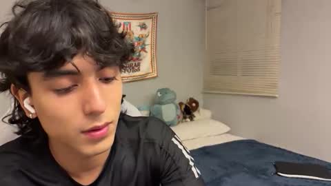 salvatore_montt online show from 02/11/26, 04:17