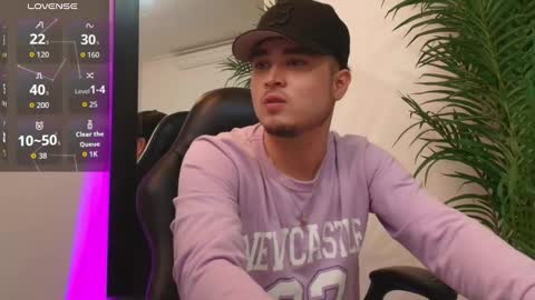 Salvatore  online show from 09/26/25, 09:52