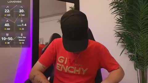 Salvatore  online show from 09/30/25, 11:43