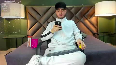  Salvatore online show from 02/22/26, 05:30