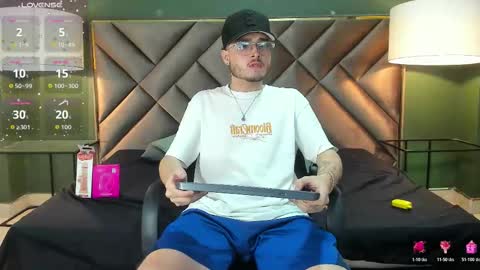  Salvatore online show from 02/25/26, 12:15